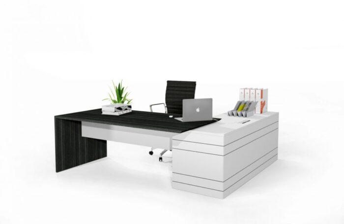 DD Envoy Executive Desk